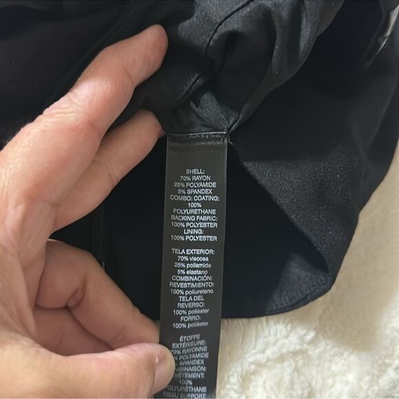 WHBM 4 Black Ponte Knit Detailed Stitching & Leather Front A-Line Trumpet Skirt - Picture 8 of 11